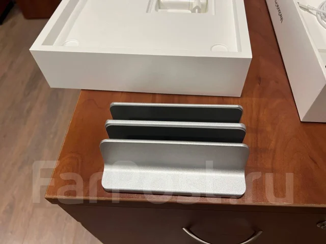 Apple MacBook Pro 16 2019. 16", 2,4����, ��� 32 ��, ���� 1 000���, WiFi: 1, Bluetooth: 1 ����