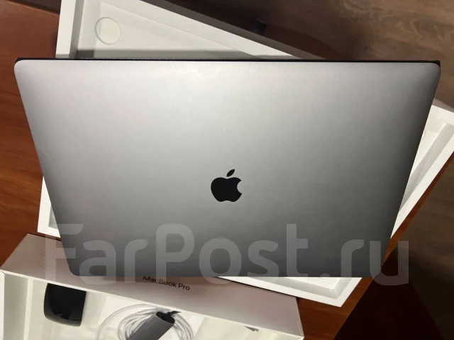 Apple MacBook Pro 16 2019. 16", 2,4����, ��� 32 ��, ���� 1 000���, WiFi: 1, Bluetooth: 1 ����