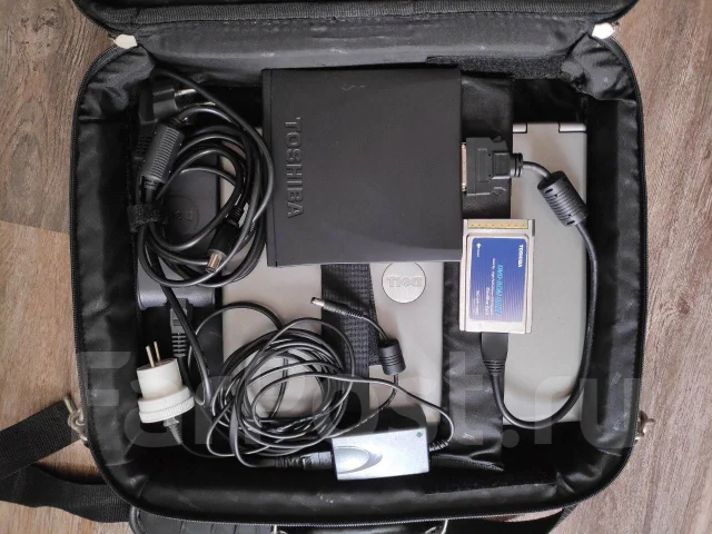 Dell Latitude. 12.1", 1,4����, ��� 512 ��, ���� 28��� ����