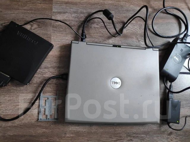 Dell Latitude. 12.1", 1,4����, ��� 512 ��, ���� 28��� ����