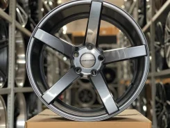 Vossen CV3-R. 8.0x17", 5x100, ET28, �� 73,1���. ����