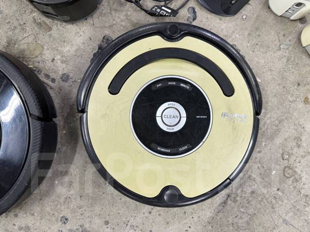 Роботы пылесосы IRobot, б/у, в наличии. Цена: 6 500₽ во Владивостоке