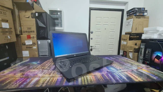 HP 15. 15.6", ��� 8 ��, ���� 128���, WiFi: 1, ����������� �� 3��. ����