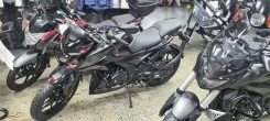 Bajaj Pulsar N 250. ��������, ���������, ��� ������� ����