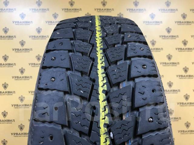 Kumho Power Grip KC11