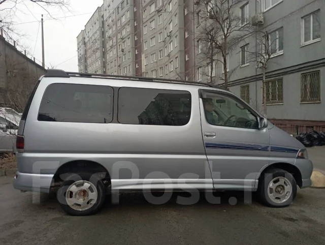 Toyota Hiace Regius. �������, 4wd, 2.7 (110��.�.), ������, 338 694����. �� ����