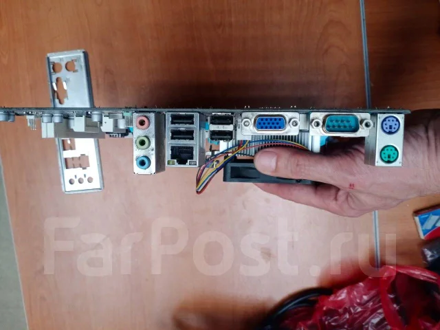Socket AM3+ ����