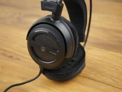 Audio-Technica ATH-AVA400 ����