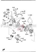  Mazda.     UC86-33-067 