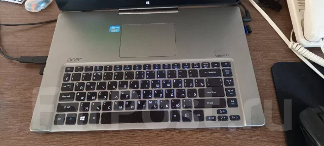 Acer Aspire R7. WiFi: 1, Bluetooth: 1 ����