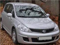 Nissan Tiida. �������, ��������, 1.5 (109��.�.), ������, 153 300����. �� ����