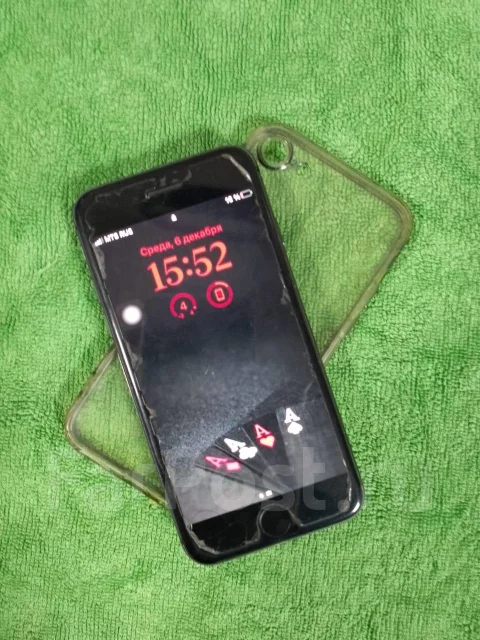Apple iPhone 8. �/�, 64 ��, ������, 4G LTE ����