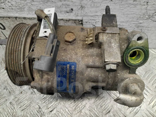 ���������� ������������ Ford Focus 2005 3M5H19D629SB ����