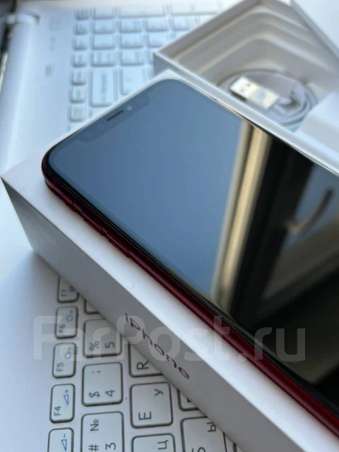 Apple iPhone Xr. �/�, 64 ��, ������� ����