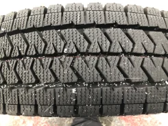 Bridgestone Blizzak VL10. ������, ��� �����, 2023 ���, �/�, ����� 5 % ����