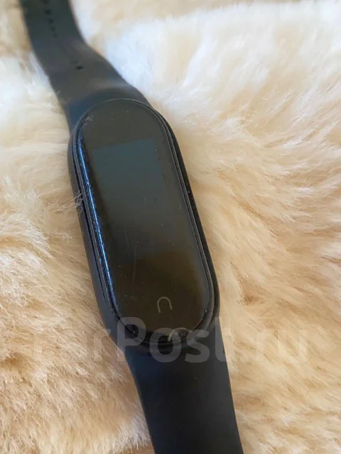 Xiaomi Mi Band 4. NFC ����