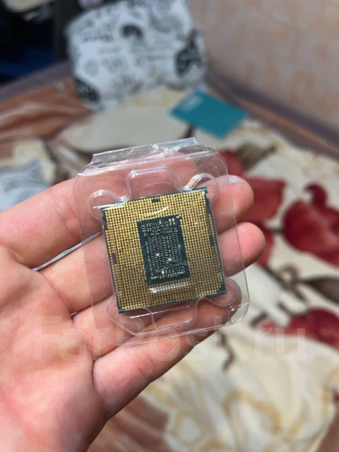Intel Core i5-8400 ����