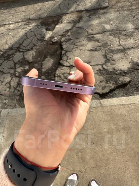 Apple iPhone 12. �/�, 64 ��, ����������, 4G LTE ����