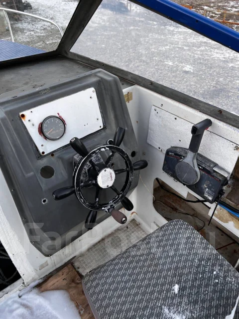Yanmar. 1996 ���, ����� 7,6��., ��������� ��� ���������, 300��.�., ������ ����