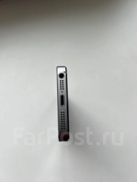 Apple iPhone 5s. �/�, 16 ��, �����, ������, 3G, 4G LTE ����