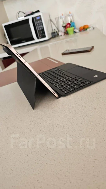 Samsung Galaxy Tab S8. 12.4 ������, ������ 8 �� ����