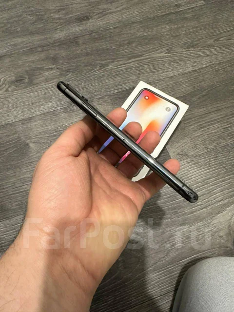 Apple iPhone X. �/�, 256 ��, ������, 4G LTE, 5G, NFC ����