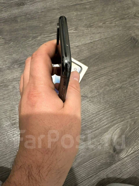 Apple iPhone X. �/�, 256 ��, ������, 4G LTE, 5G, NFC ����