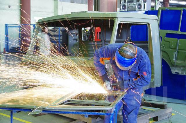 Ученик кузовщика автомаляра, работа в ООО \"Стройтехсервис\" в Хабаровске ...