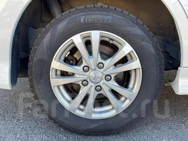 Toyota Isis. ��������, 4wd, 1.8 (143��.�.), ������, 85 000����. ��, �/�. ��� ����� �� ������������ ����