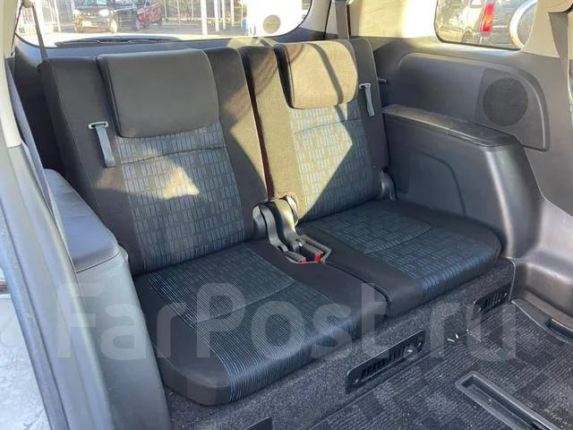 Toyota Isis. ��������, 4wd, 1.8 (143��.�.), ������, 85 000����. ��, �/�. ��� ����� �� ������������ ����