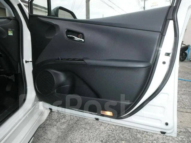 Toyota Prius. ��������, 4wd, 18.0 (98��.�.), ������, 20 000����. ��, �/�. ��� ����� �� ������������ ����