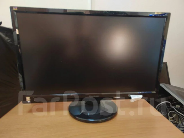 ������ ��������. 21", ���������� �� (LCD, LED, QLED) ����