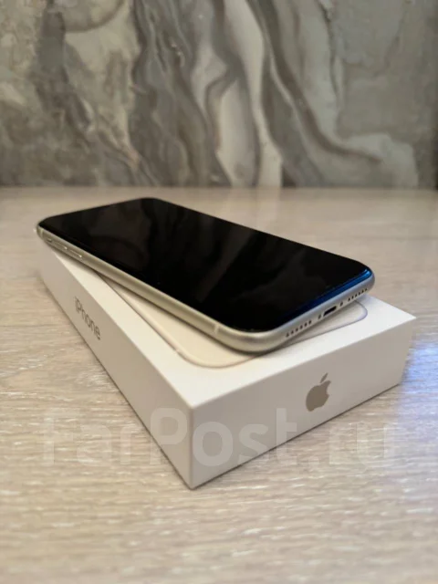 Apple iPhone 11. �/�, 128 ��, �����, 4G LTE, NFC ����