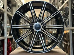 Vossen CV4. 8.5x18", 5x114.3, ET31, �� 73,1���. ��� ����� �� ������ ����