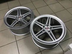Vossen LC-102. 8.0x18", 5x114.3, ET38, �� 73,1���. ��� ����� �� ������ ����