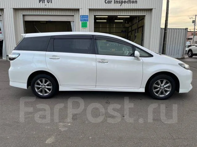 Toyota Wish. �������, 4wd, 1.8 (130��.�.), ������, 66 300����. ��, �/�. ��� ����� �� ������������ ����