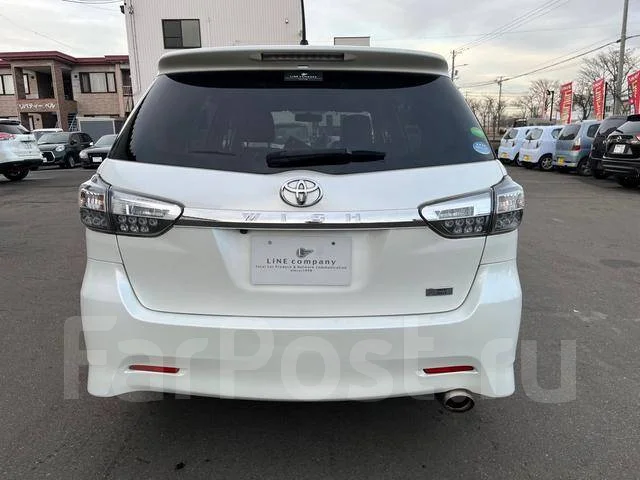 Toyota Wish. �������, 4wd, 1.8 (130��.�.), ������, 66 300����. ��, �/�. ��� ����� �� ������������ ����