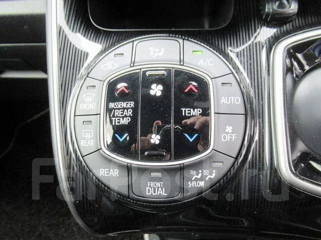 Toyota Esquire. ��������, ��������, 1.8 (99��.�.), ������, 42 000����. ��, �/�. ��� ����� �� ������������ ����