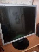 Samsung. 30", ���������� �� (LCD, LED, QLED) ����