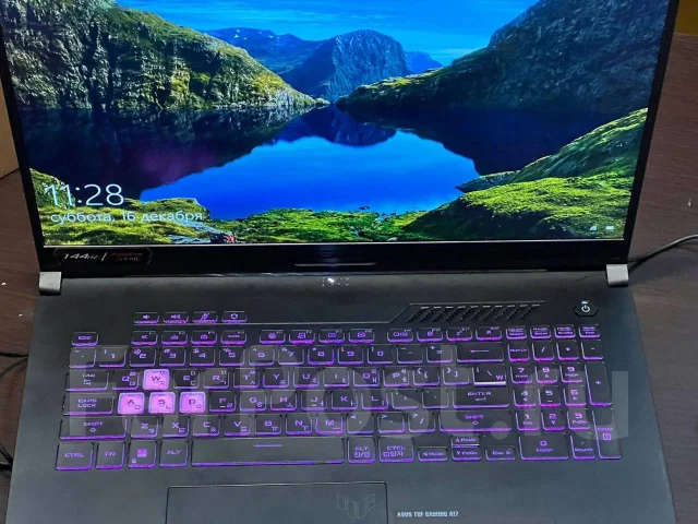 Asus TUF Gaming A17. 17.3", 3,2����, ��� 16 ��, ���� 500���, WiFi: 1, Bluetooth: 1, ����������� �� 10��. ����
