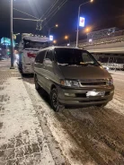 Toyota Hiace Regius. �������, 4wd, 3.0 (140��.�.), ������, 400����. �� ����