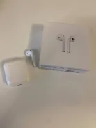 Apple AirPods ����