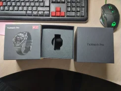 TicWatch Pro. GPS, NFC, IP68 ����