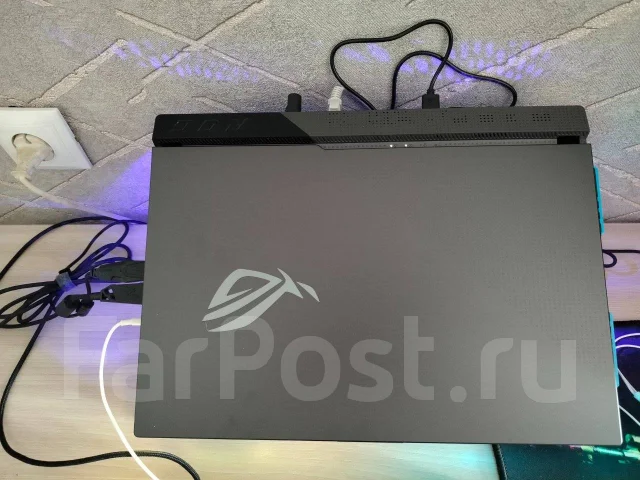 Asus ROG Strix G15. 15.6", 3,2����, ��� 16 ��, ���� 1 000���, WiFi: 1, Bluetooth: 1, ����������� �� 4��. ����