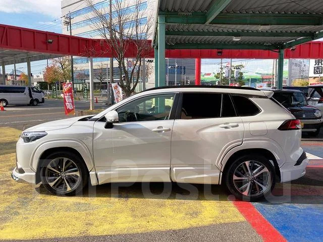 Toyota Corolla Cross. ��������, 4wd, 1.8 (98��.�.), ������, 41 000����. ��. ��� ����� �� ������������ ����