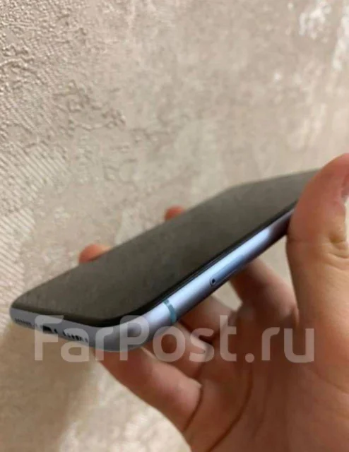 Apple iPhone Xr. �/�, 256 ��, ���������, 3G, 4G LTE, NFC ����