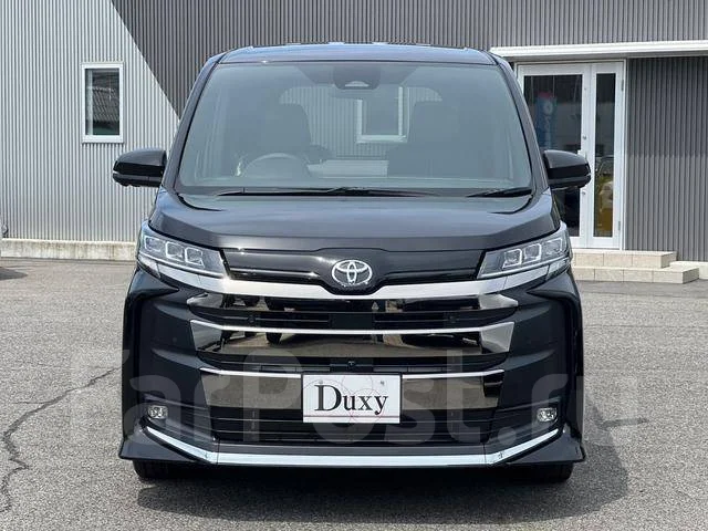 Toyota Noah. ��������, 4wd, 2.0 (170��.�.), ������, 2 000����. ��, �/�. ��� ����� �� ������������ ����