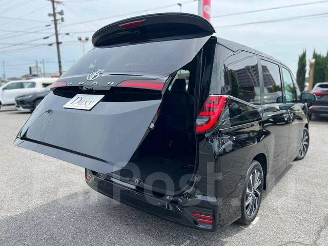 Toyota Noah. ��������, 4wd, 2.0 (170��.�.), ������, 2 000����. ��, �/�. ��� ����� �� ������������ ����