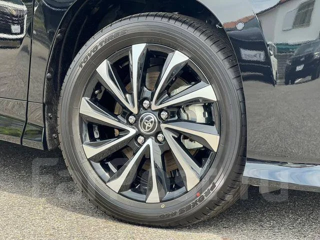 Toyota Noah. ��������, 4wd, 2.0 (170��.�.), ������, 2 000����. ��, �/�. ��� ����� �� ������������ ����