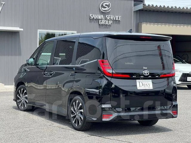 Toyota Noah. ��������, 4wd, 2.0 (170��.�.), ������, 2 000����. ��, �/�. ��� ����� �� ������������ ����